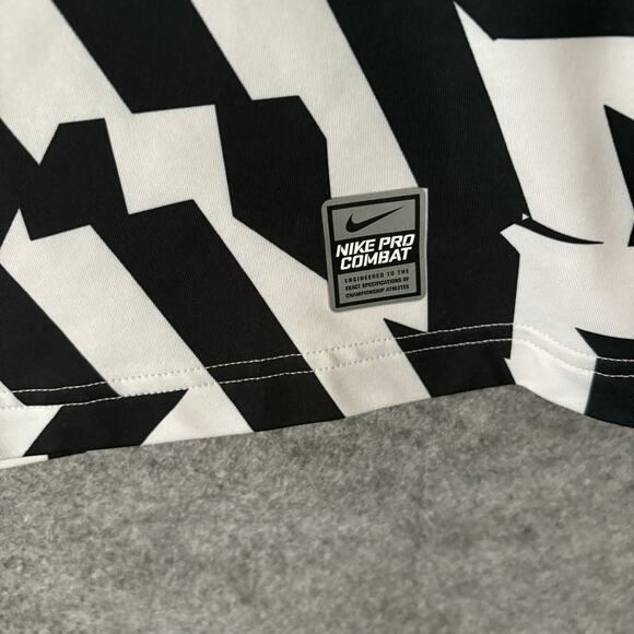 Nike Pro Combat Hyperwarm Dri Fit Max Mens Sz M Black White Fitted Compression - Picture 4 of 11